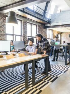 Sviluppatori al lavoro